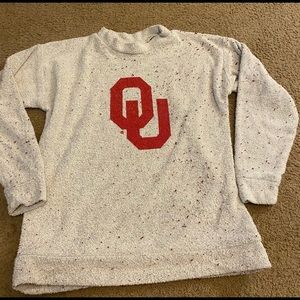 OU sweatshirt